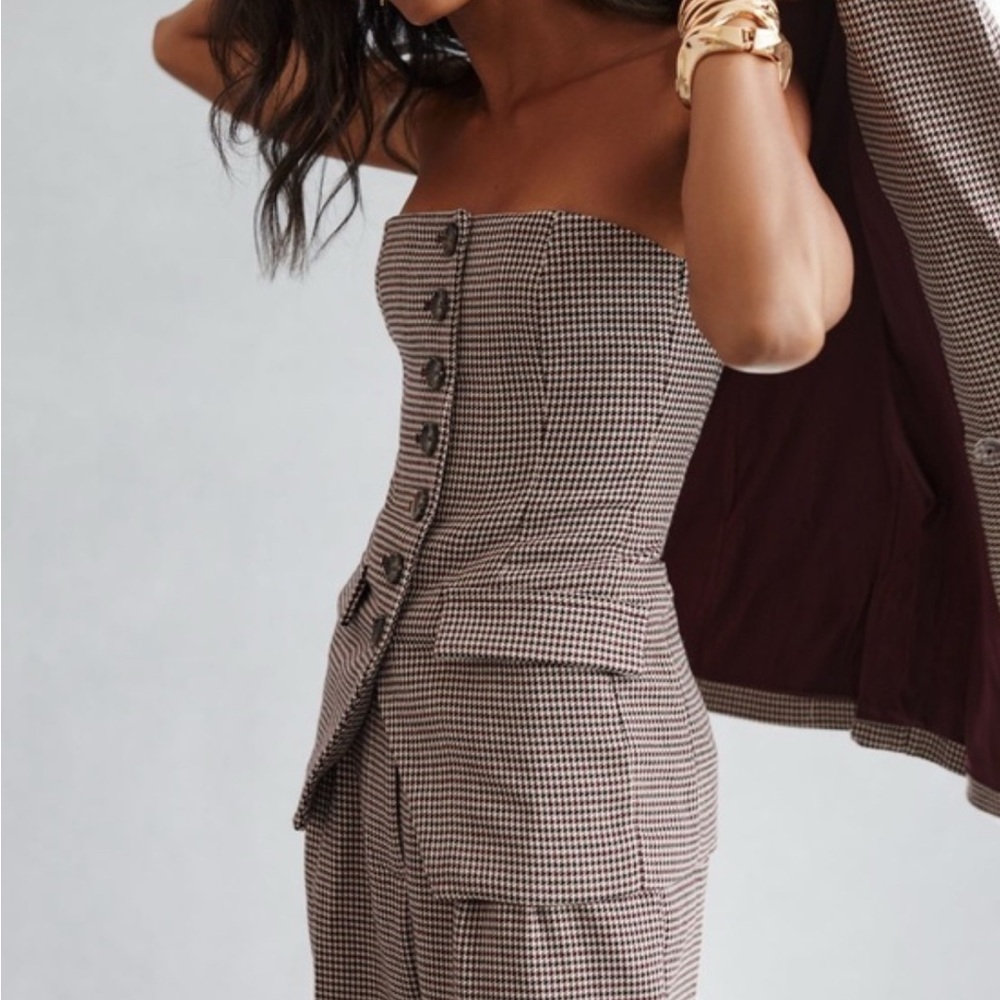 Favorite Daughter Houndstooth Strapless Top